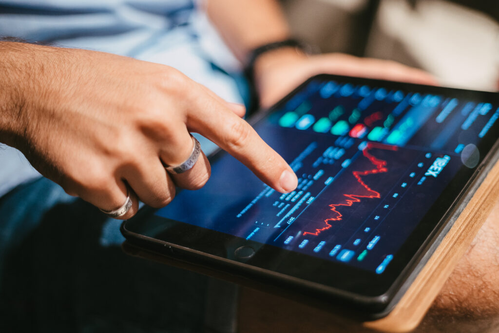 Entenda como o recuo na tributação sobre fintechs e apostas impacta a execução da Reforma Tributária. Análise crítica para empresários e CFOs.